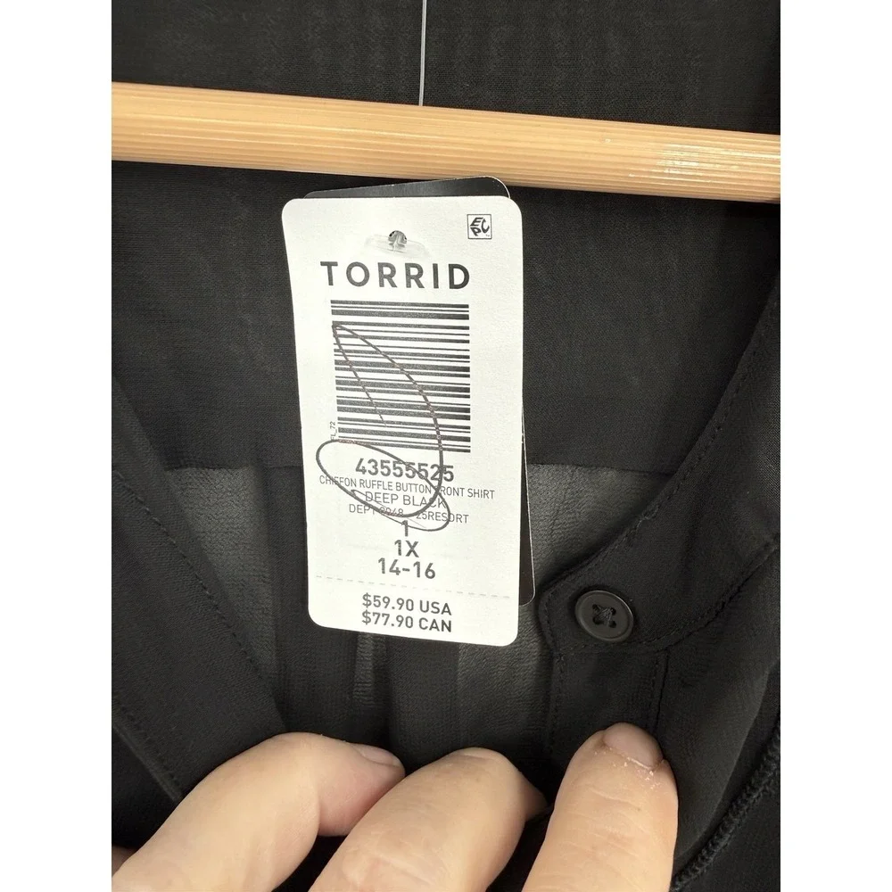 Torrid Top Blouse Womens 1X 14-16 Whimsigoth Semi Sheer Dark Romantic Witchy